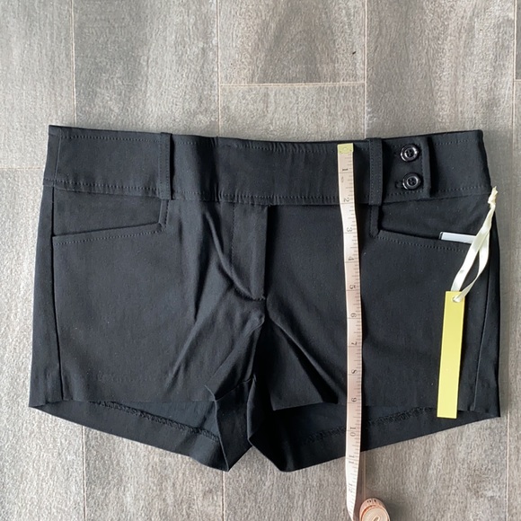 Women’s Papaya black shorts - Picture 3 of 9